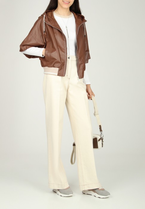 кожаная куртка  по цене 139230 руб вид справа