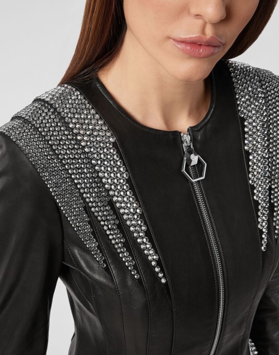 кожаная куртка  из америки вид сбоку