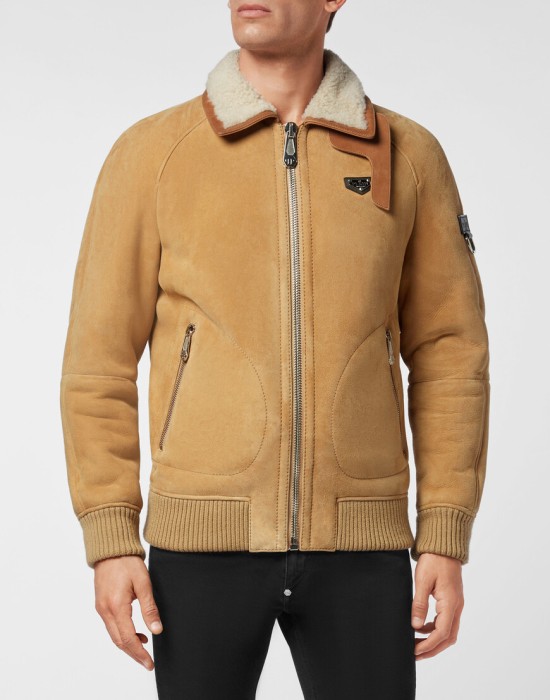 кожаная куртка  от бренда philipp plein вид слева