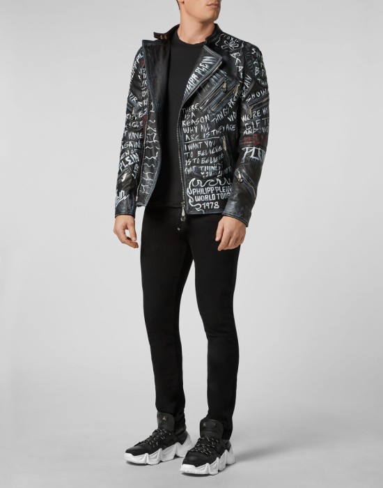 кожаная куртка  из проверенных материалов спереди