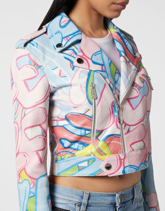 кожаная куртка  из проверенных материалов спереди