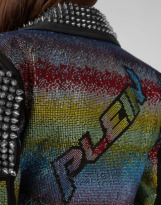 Продукция для женщин фото