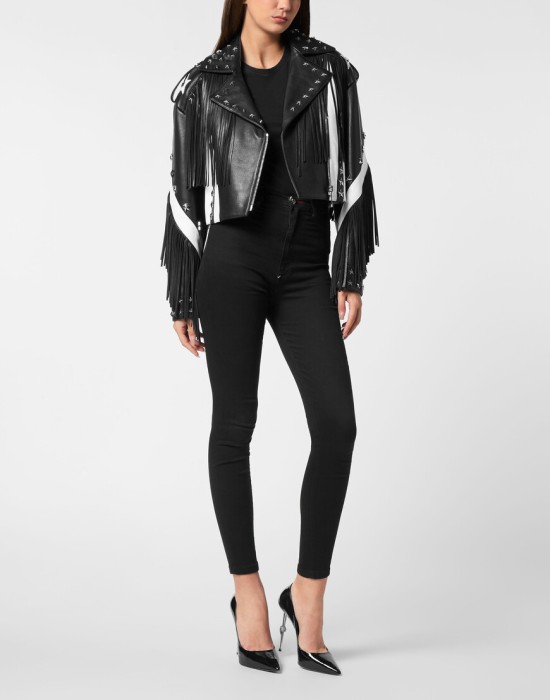 кожаная куртка  из проверенных материалов спереди