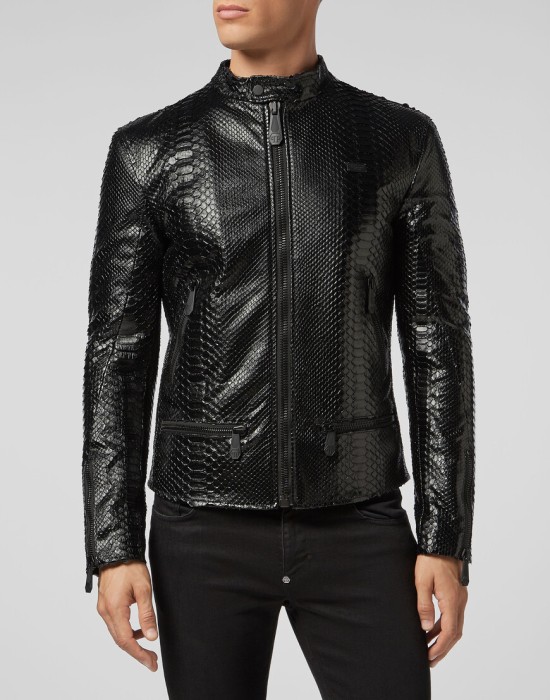 кожаная куртка  от бренда philipp plein вид слева