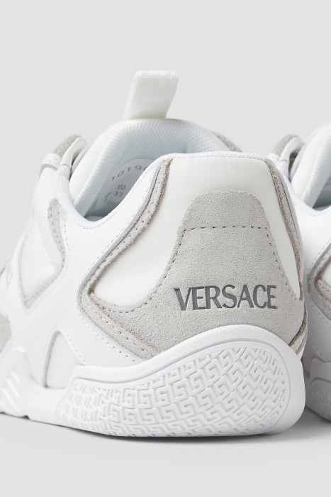 Продукция для женщин фото