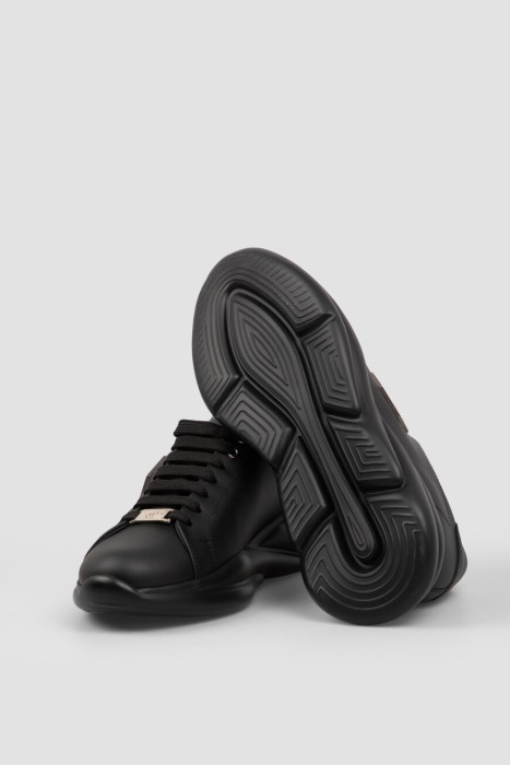 кроссовки  модель lo-top crystal fatale универсального стиля с лицевой стороны