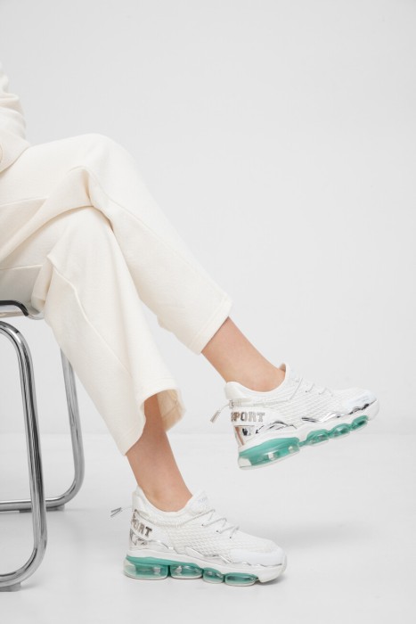 кроссовки  модель thunder force genx 01: runner edition из италии вид сбоку