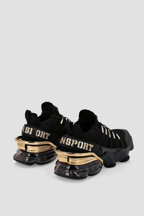 Товар черного цвета с внутренней стороны