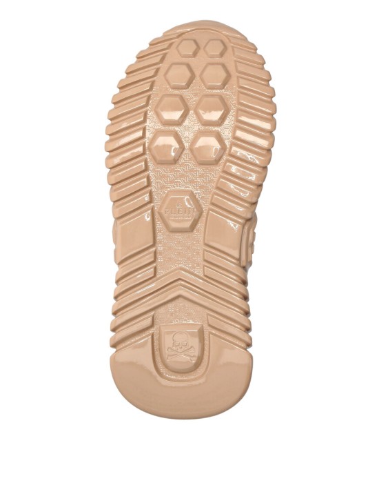 кроссовки  по цене 28296 руб вид справа