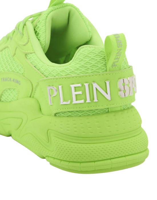 кроссовки  спортивного стиля с лицевой стороны