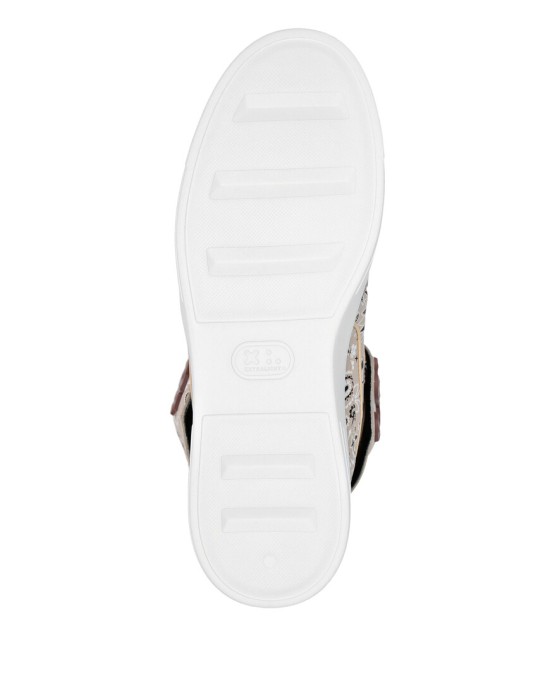 кроссовки  по цене 66669 руб вид справа