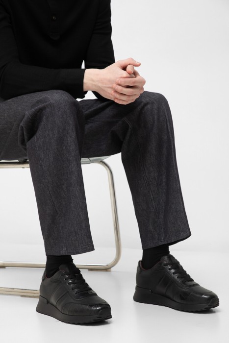 кроссовки  от бренда fargoni вид слева