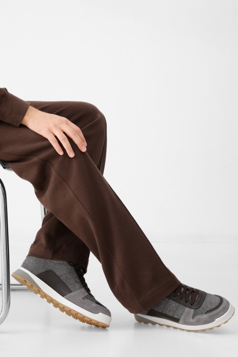 кроссовки  от бренда isaia вид слева