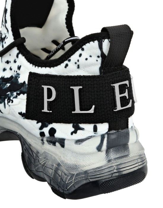 кроссовки  из америки вид сбоку