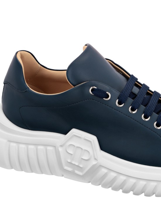 кроссовки  из америки вид сбоку