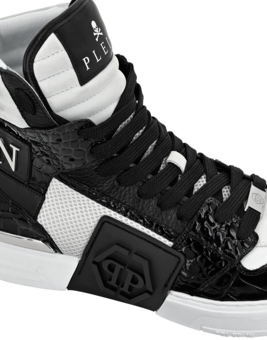 кроссовки  из америки вид сбоку