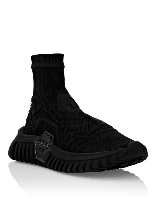 кроссовки  от бренда philipp plein вид слева