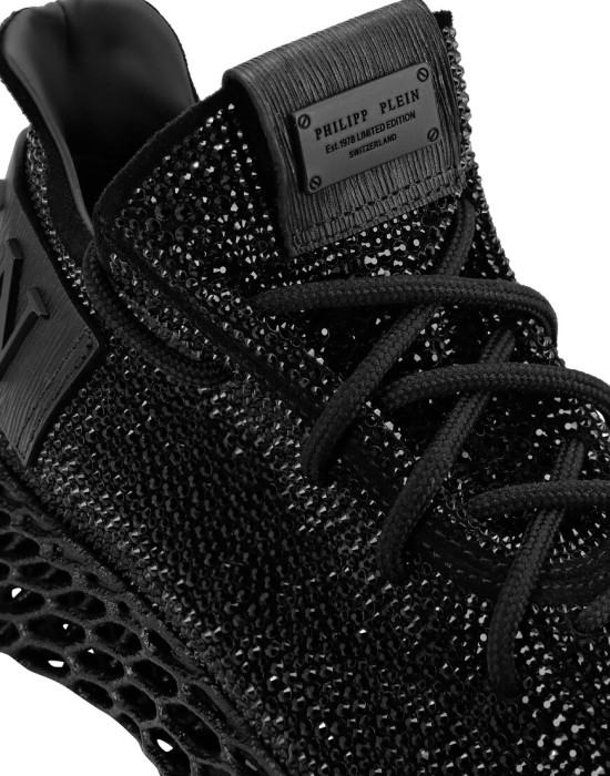 кроссовки  из америки вид сбоку