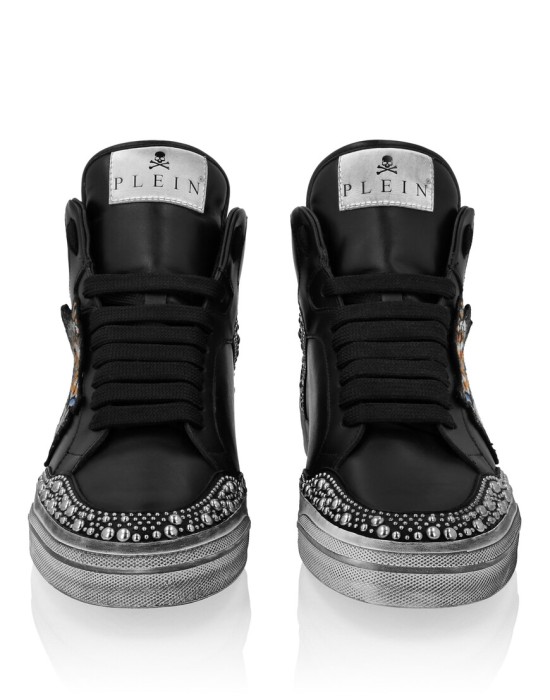 кроссовки  от бренда philipp plein вид слева