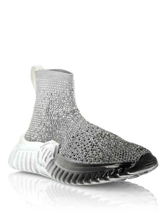 кроссовки  от бренда philipp plein вид слева