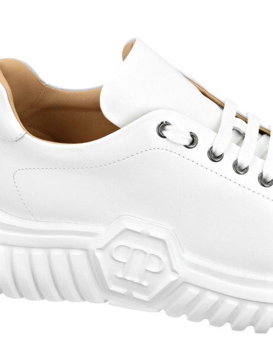 кроссовки  из америки вид сбоку