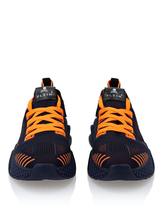 кроссовки  от бренда philipp plein вид слева