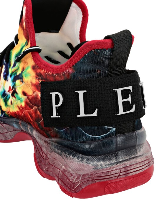 кроссовки  из америки вид сбоку