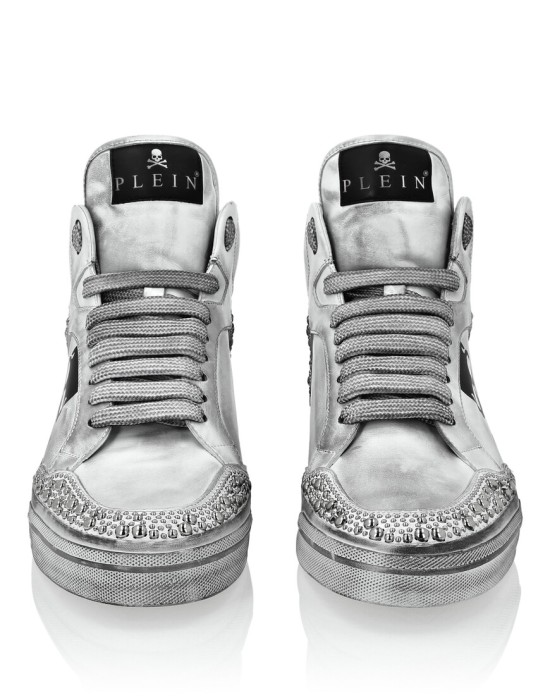 кроссовки  от бренда philipp plein вид слева