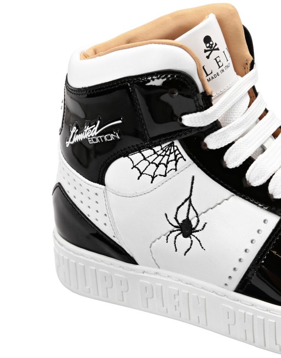 кроссовки  из америки вид сбоку