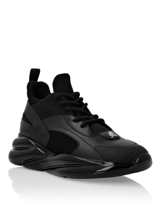 кроссовки  по цене 44769 руб вид справа