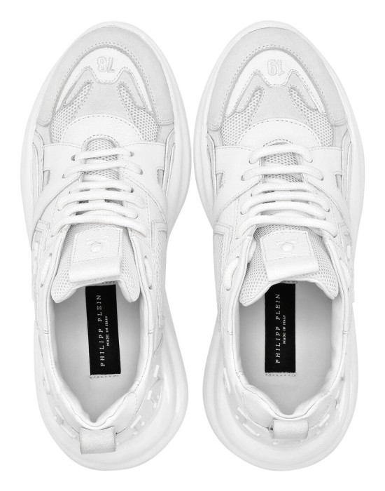 кроссовки  из америки вид сбоку