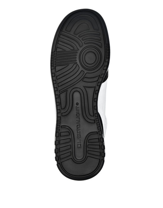 кроссовки  по цене 33464 руб вид справа