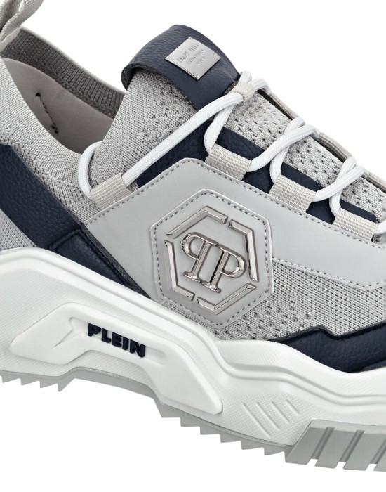 кроссовки  из америки вид сбоку