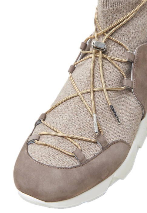 кроссовки  из италии вид сбоку