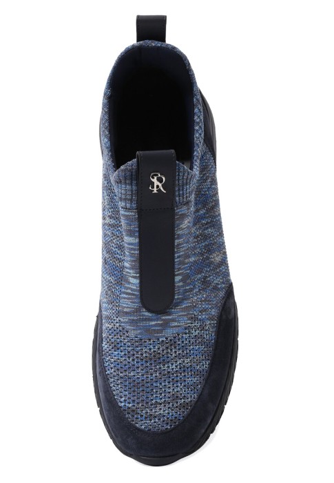 Товар синего цвета с внутренней стороны