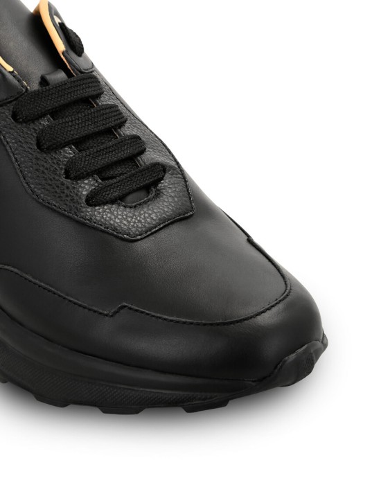 кроссовки  по цене 34088 руб вид справа