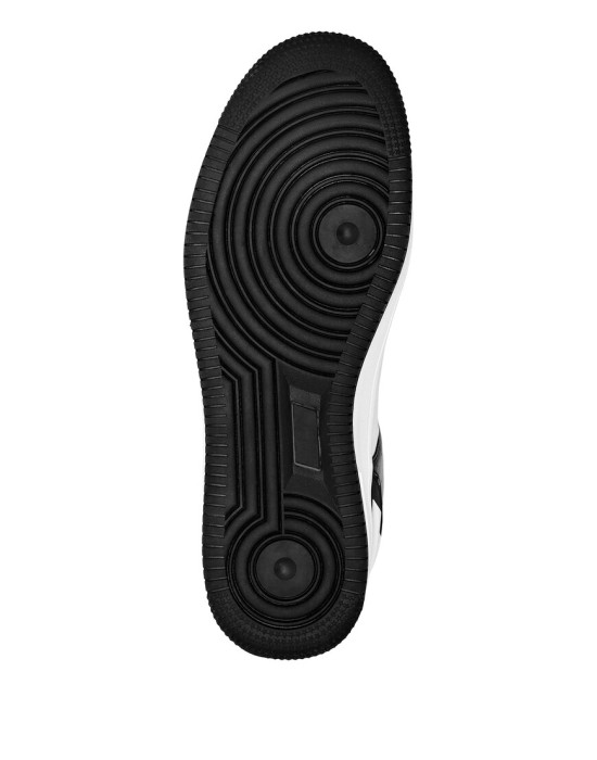 Товар черного цвета с внутренней стороны