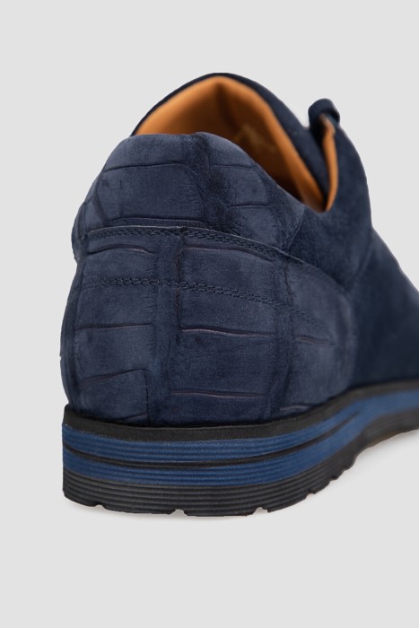 кроссовки  из кожи спереди