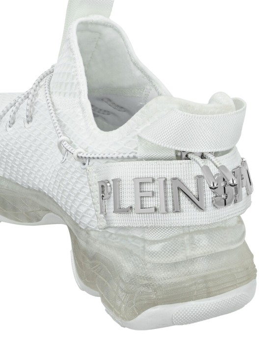 кроссовки  для взрослого возраста с изнаночной стороны