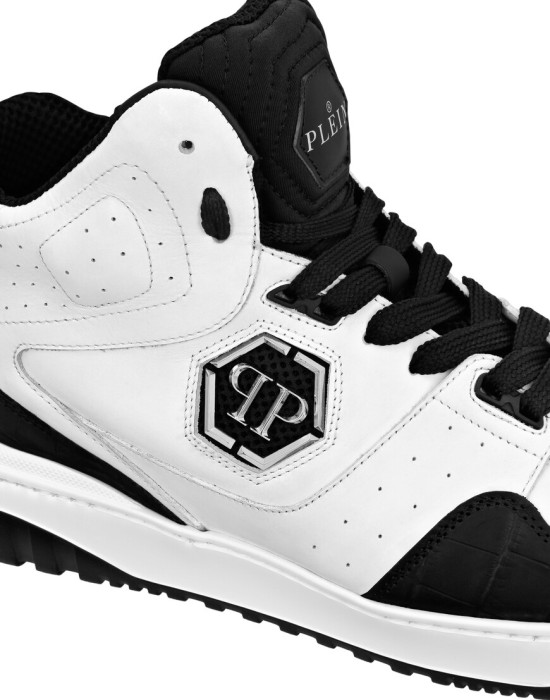 кроссовки  из америки вид сбоку