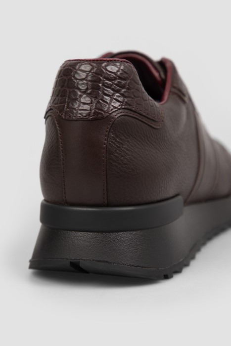 кроссовки  из кожи спереди