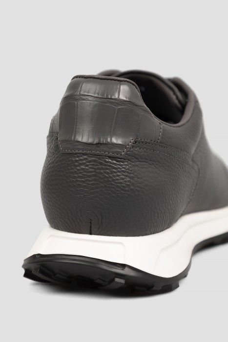 кроссовки  из кожи спереди