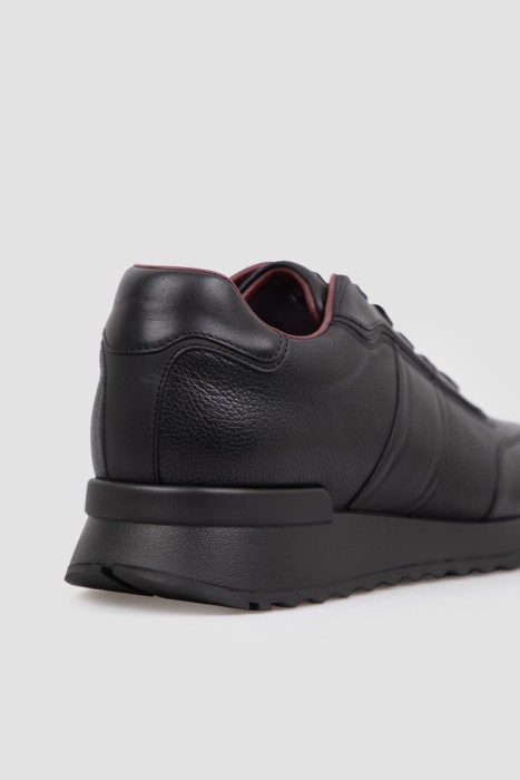 кроссовки  из кожи спереди