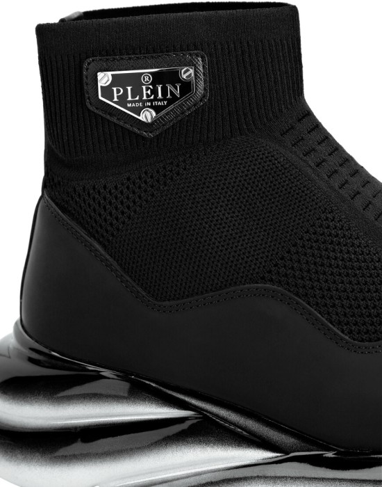 кроссовки  из америки вид сбоку