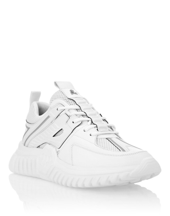 кроссовки  от бренда philipp plein вид слева