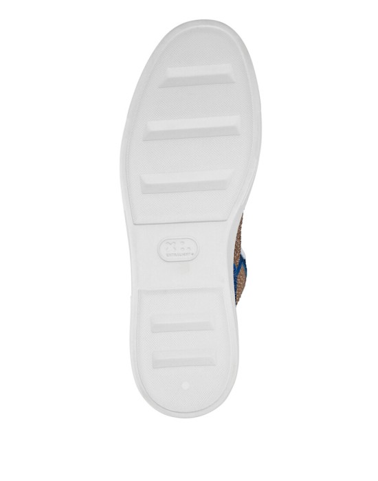 кроссовки  по цене 248064 руб вид справа