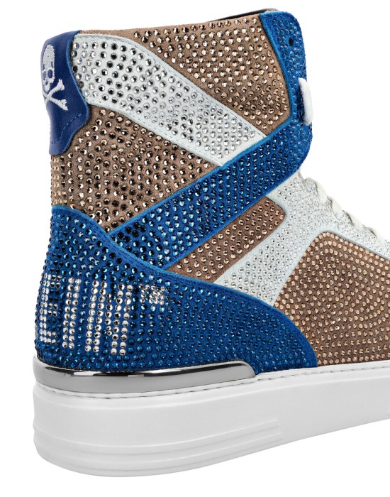 кроссовки  из америки вид сбоку