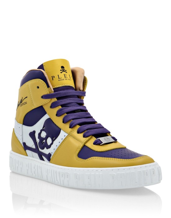 кроссовки  от бренда philipp plein вид слева