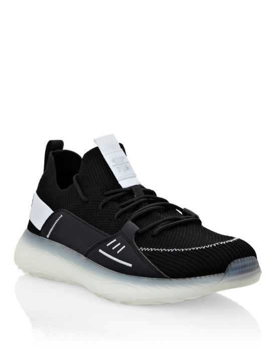 кроссовки  от бренда philipp plein вид слева