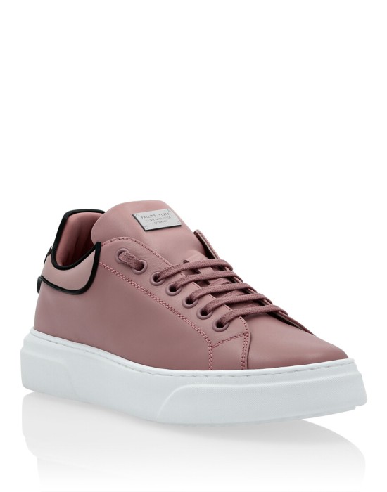 кроссовки  от бренда philipp plein вид слева